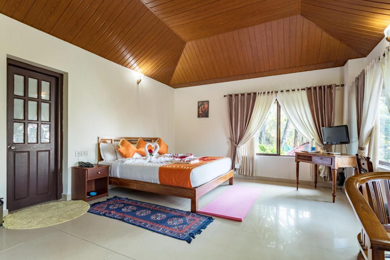 Violet Woods Hotel Munnar Exterior photo